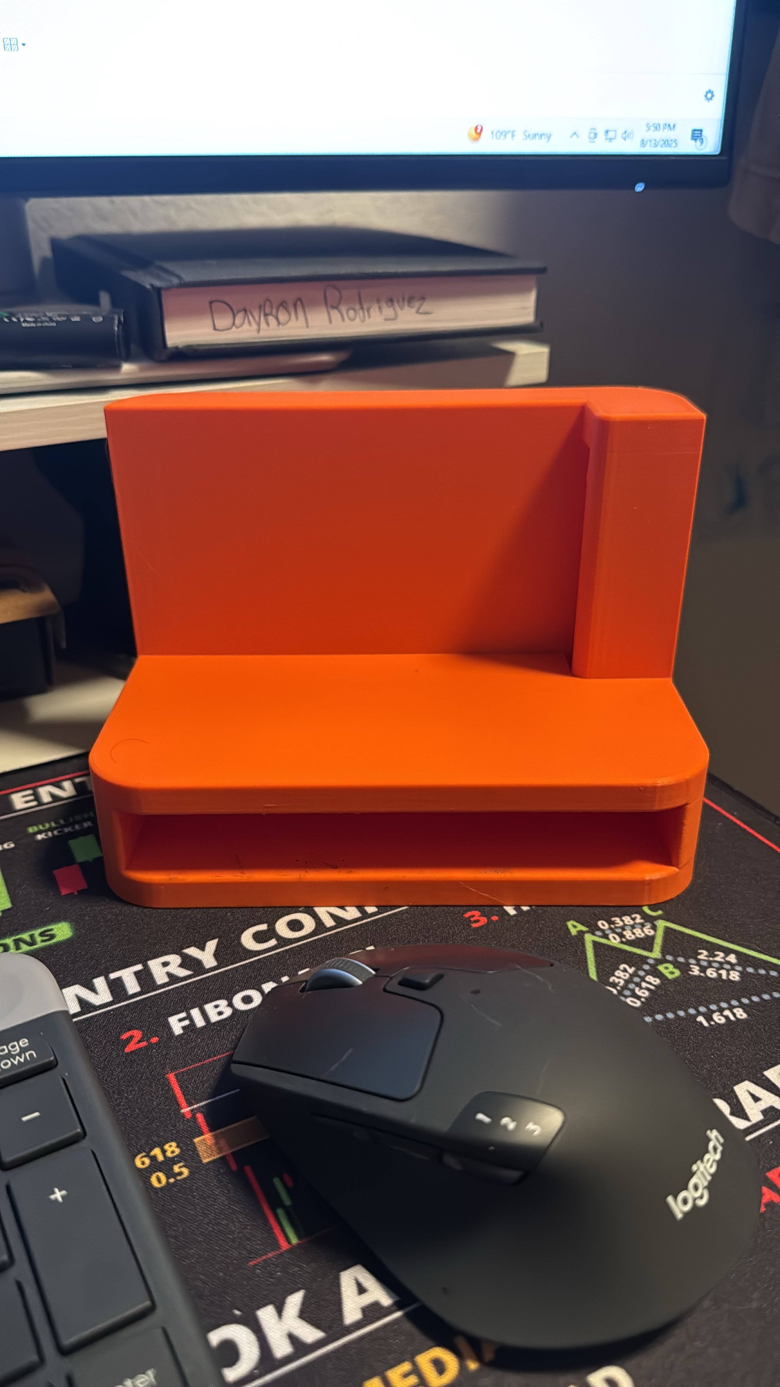 Phone Amp – Passive Desk Stand & Sound Booster